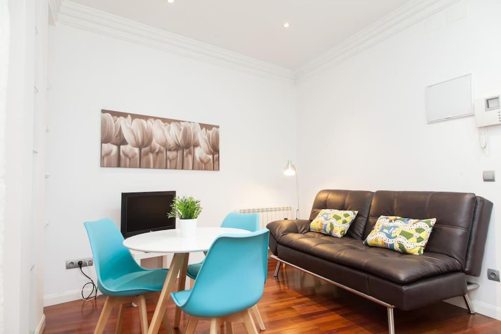 Tranquilo Apartamento En Chueca In2Iz5 Madrid Exterior foto